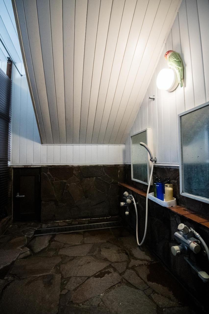 Absolute Niseko Lodge Hirafu Exterior photo